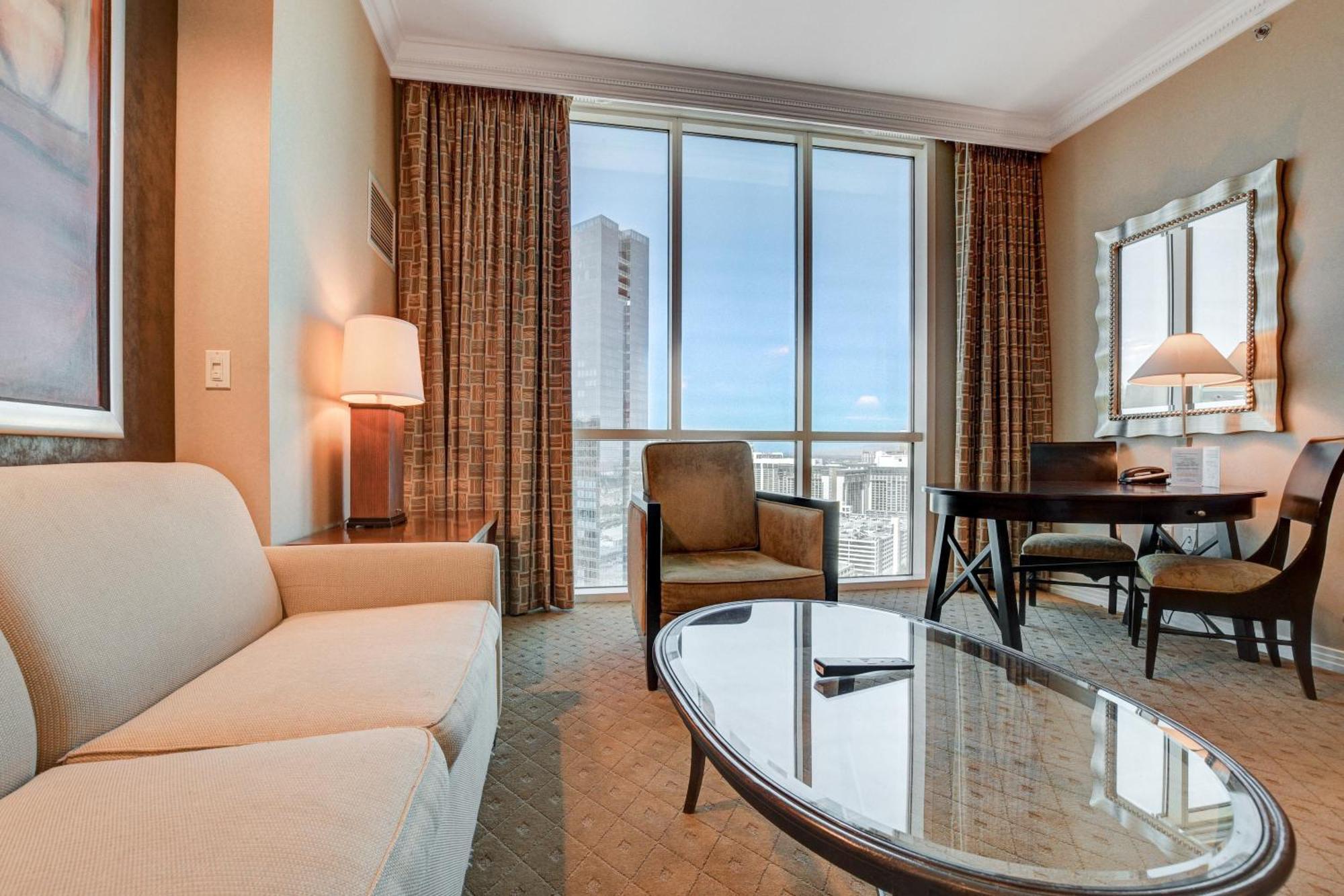 The Fantasy Suite Mgm Signature Pool View Лас-Вегас Экстерьер фото